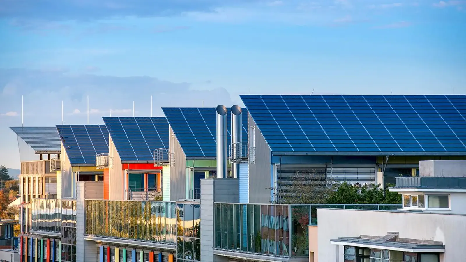 Why Some Homes Generate More Solar Than Others
